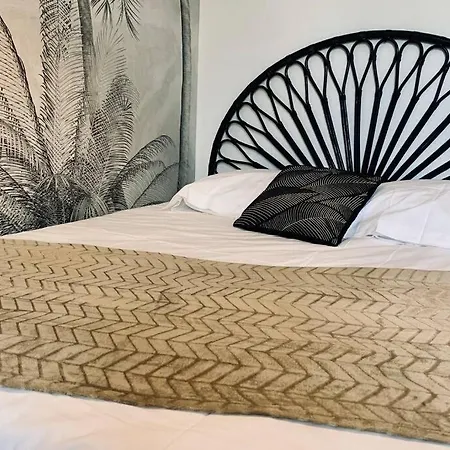 Le Travel, Cosy Aux Pieds De La Gare Appartement *